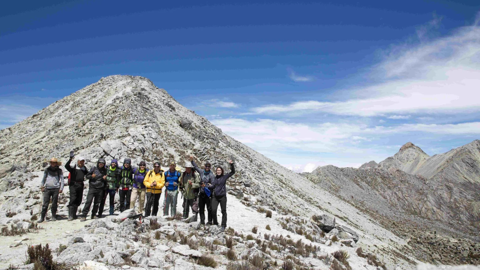 Proyecto «Donde Venezuela Toca el Cielo» busca fotógrafos para completar el registro de las 141 cumbres de más de 4.000 metros en Mérida