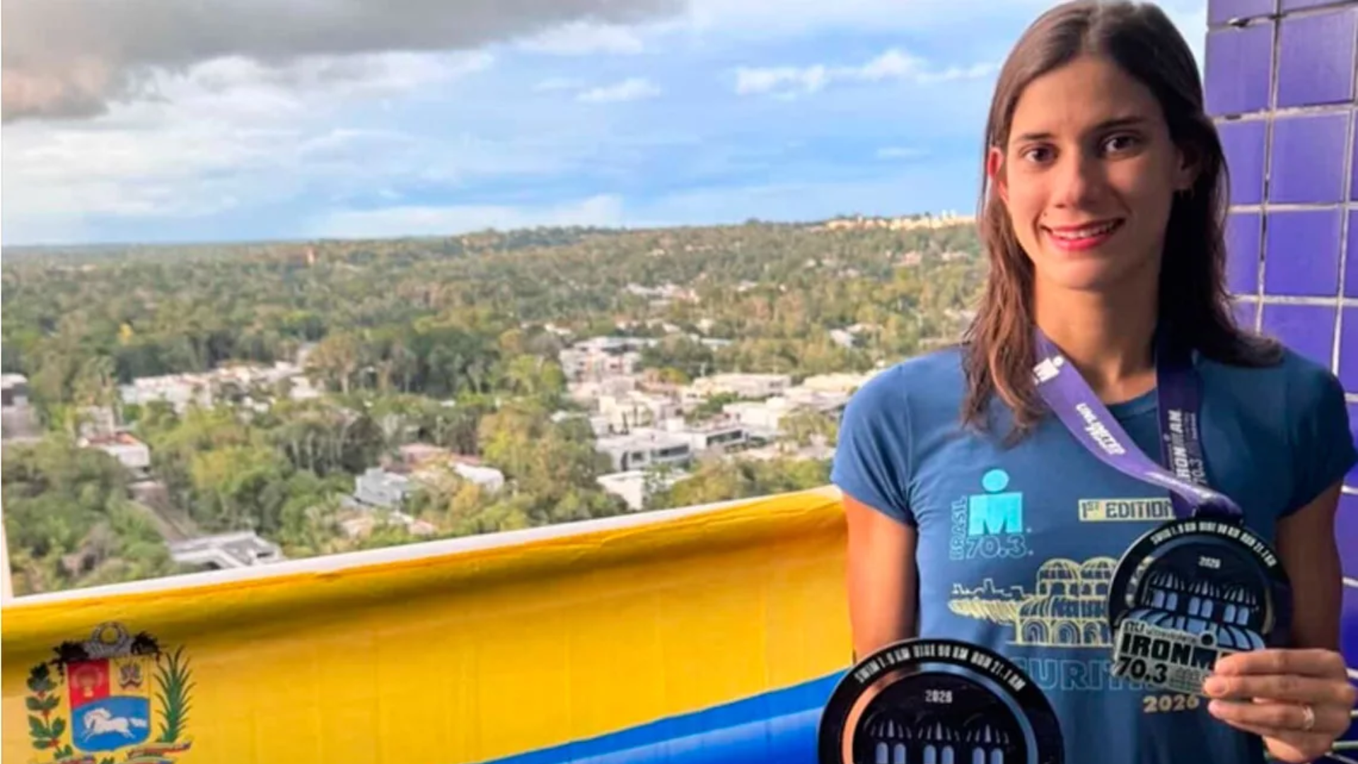 Triatleta venezolana Camila Valdez gana en Brasil y asegura cupo al Mundial de Niza